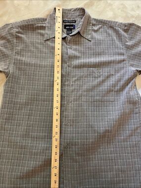 Penta Club Men's Gray Short-Sleeve Button-Up Shirt, front pocket, Large
